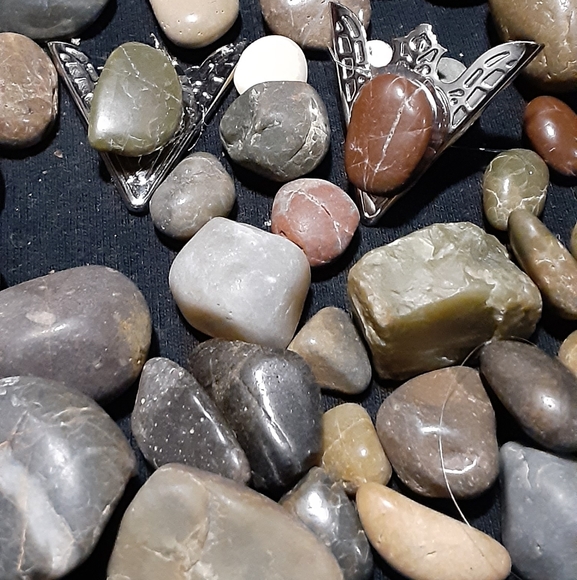 HOLY MOUNTAINEER'S "Arrowhead Western Collar Tips - Picture 3 of 3